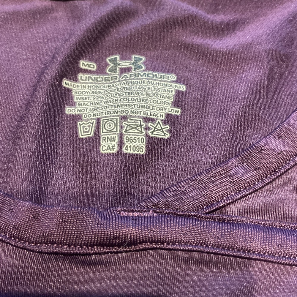 Under Armour Top Womens (Made Small) Purple Excellent Graphic Athletic Shirt - Picture 3 of 5